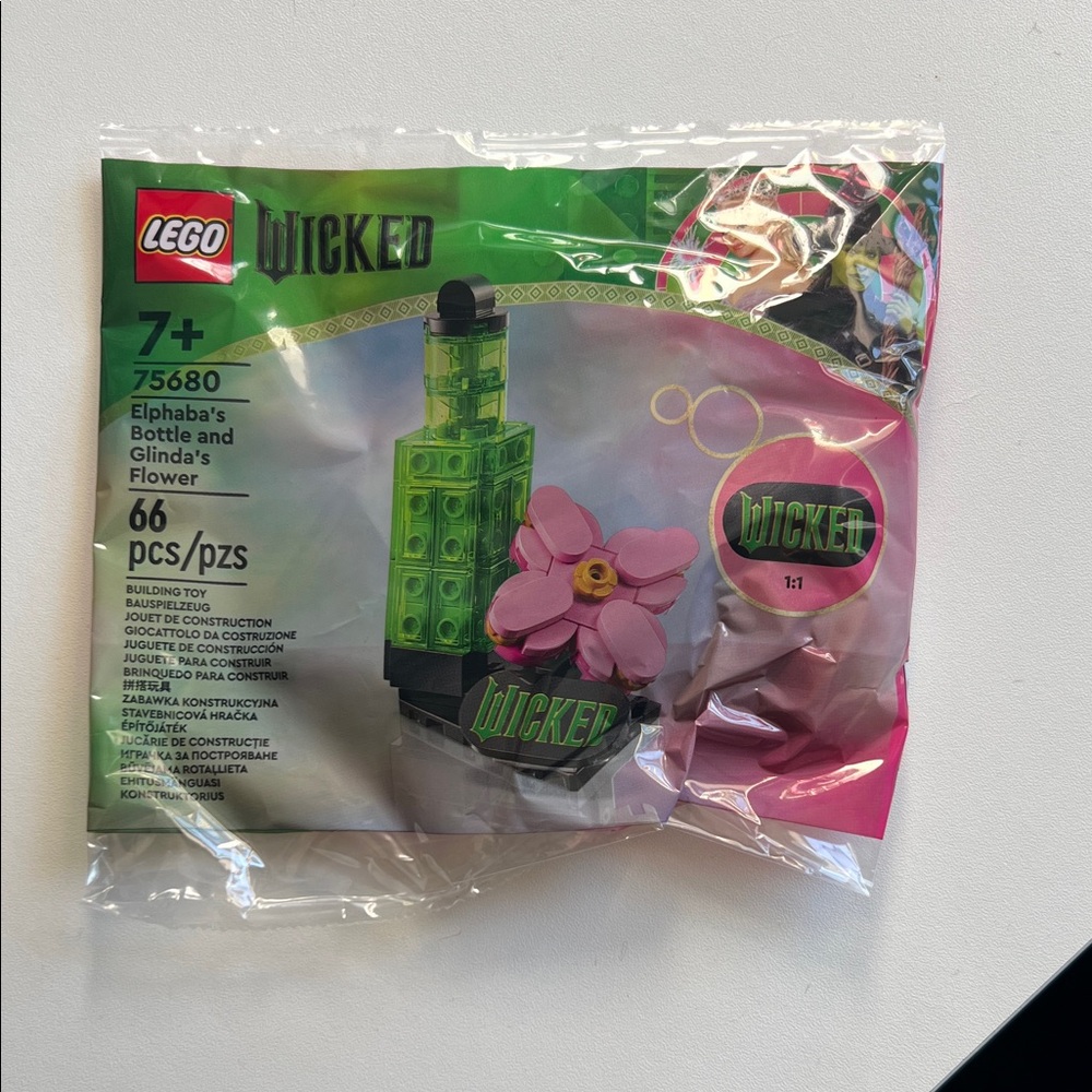 LEGO Wicked Green and Pink Set